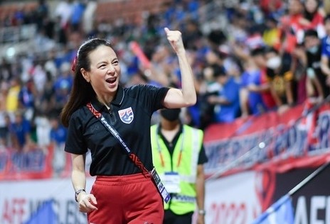 Madam Pang chuẩn bị từ chức Trưởng đoàn bóng đá Thái Lan.