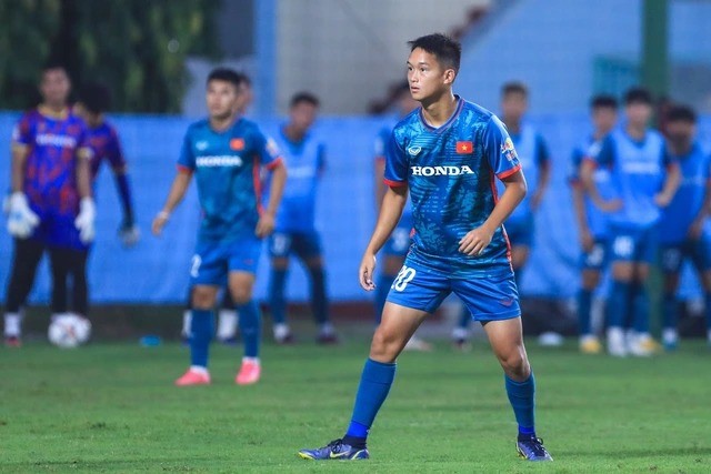 Andrej Nguyễn An Khánh tiếp tục được triệu tập lên U19 Séc.