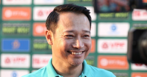 HLV Nam Định hài lòng với trận thắng Hải Phòng.