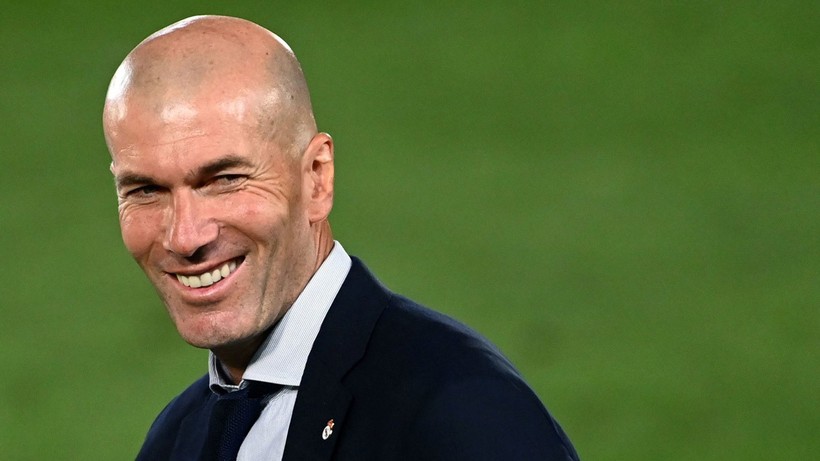 Zinedine Zidane được đồn đoán đang đàm phán hợp đồng với Liverpool.