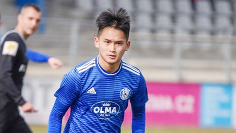 Tiền vệ Việt kiều Nguyễn An Khánh chưa có cơ hội thi đấu cho U23 Việt Nam.