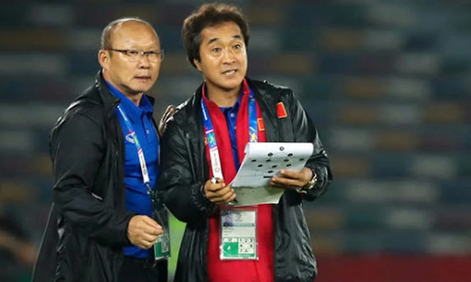 HLV Lee Yong Jin hiện là ứng cử viên dẫn dắt tuyển Việt Nam.