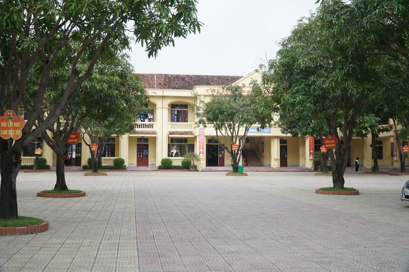 Trường THCS Hà Huy Tập, TP Vinh, Nghệ An. Ảnh: Hồ Lài.