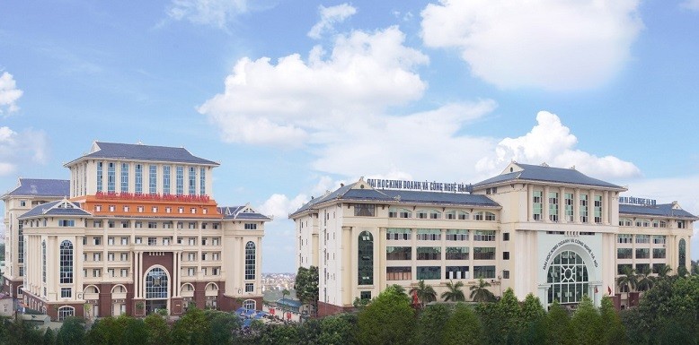 Trụ sở chính ĐH Kinh doanh và Công nghệ Hà Nội.