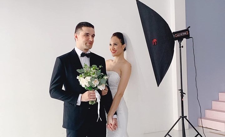 Hé lộ ảnh cưới của siêu mẫu Phương Mai và chồng Tây 