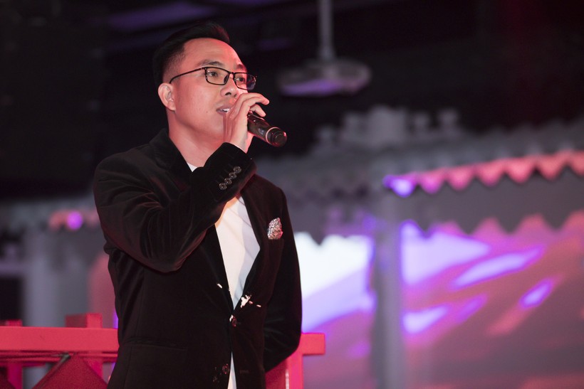 Nhạc sĩ Nguyễn Hồng Thuận nói gì về sinh nhật 1,3 tỷ bị nói phô trương, chơi trội?