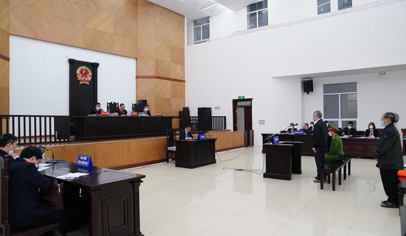 Phiên tòa phúc thẩm xét xử vắng mặt cựu Bộ trưởng Vũ Huy Hoàng ngày 21/1. Ảnh: Lao Động