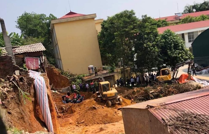 TP Việt Trì (Phú Thọ): Sập công trình khiến 4 người chết, nhiều người trọng thương