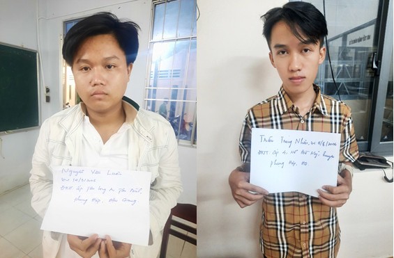 2 đối tượng Nguyễn Văn Luân và Trần Trung Nhân tại cơ quan Công an. 