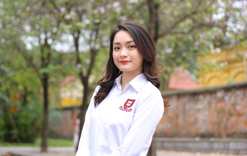 Nữ sinh Bùi Ngọc Anh đến từ lớp 12A9 Trường THPT Khoa học giáo dục, Trường Đại học Giáo dục - ĐHQG Hà Nội đã đạt giải tại Kỳ thi chọn học sinh giỏi quốc gia năm 2022.