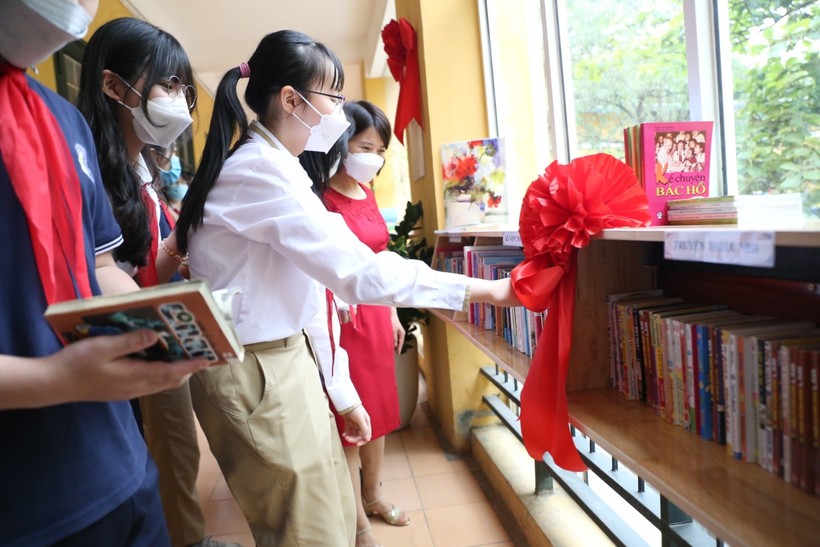 Sáng 21/4, Trường THCS Thái Thịnh đã khánh thành không gian thư viện mở tại trường.