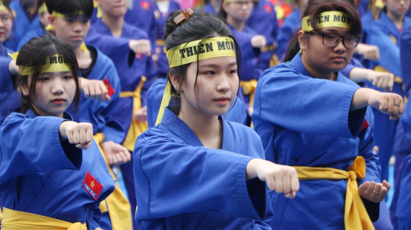 Học sinh Trường THPT Lê Lợi, quận Hà Đông học võ thuật từ khi vào lớp 10 để nâng cao sức khỏe thể chất, tinh thần học tập. 