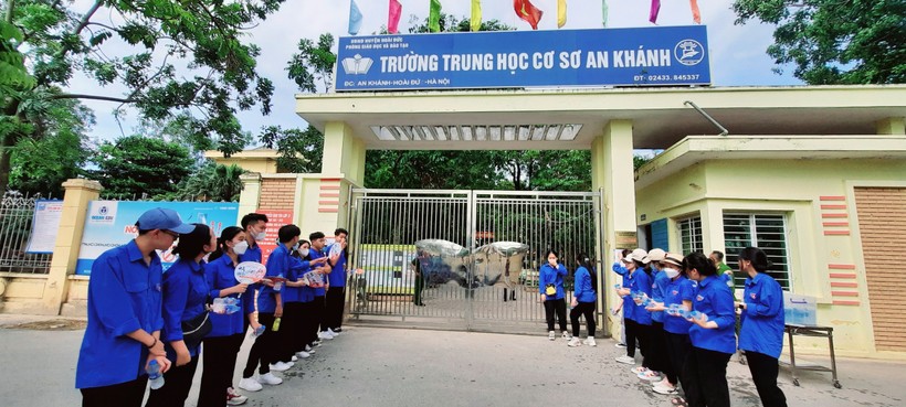 Trường THCS An Khánh hiện có 48 lớp với khoảng 2.000 học sinh đang theo học. Ảnh: Minh Xuân.