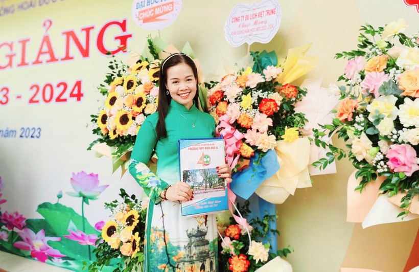 Cô Nguyễn Thị Tuyên - Giáo viên Lịch sử Trường THPT Hoài Đức B vừa đạt giải Nhì Hội thi Giáo viên giỏi cấp Thành phố.