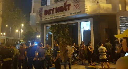 Công an tỉnh Khánh Hòa khám xét khách sạn tạm trú của nhóm người nước ngoài