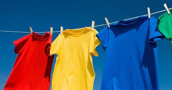 Để quần áo bền màu, không bị bạc phếch đừng bỏ qua bước này khi giặt