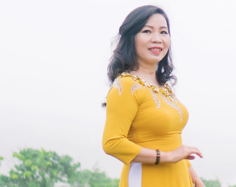 Chị Trần Thị Hường - tác giả của ca khúc "Hạnh phúc của em"