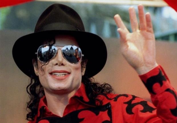 Michael Jackson từng có người tình bí mật ở châu Âu