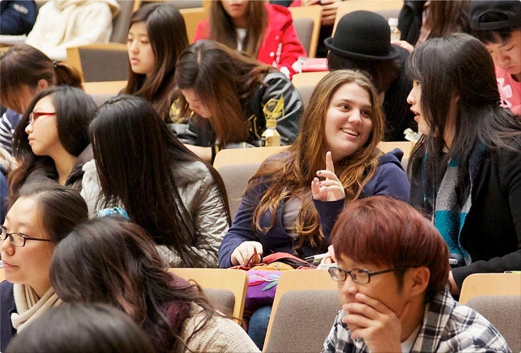 Hàn Quốc tìm cách “níu kéo” du học sinh