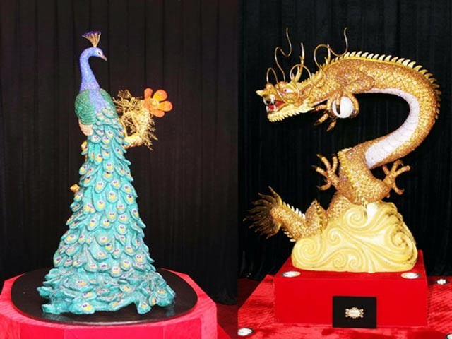 Cặp linh vật rồng - công trưng bày tại Khu du lịch Thung lũng Tình Yêu. Ảnh: I.T