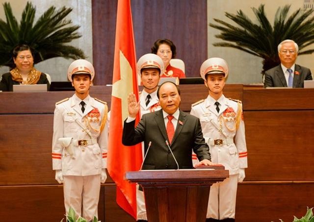 Tân Thủ tướng Chính phủ Nguyễn Xuân Phúc:  Đẩy mạnh toàn diện công cuộc đổi mới và hội nhập quốc tế