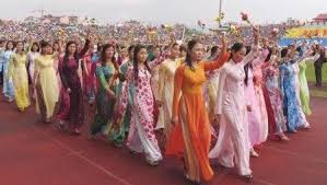 Phát huy truyền thống tốt đẹp của phụ nữ Việt Nam trong các cơ sở giáo dục