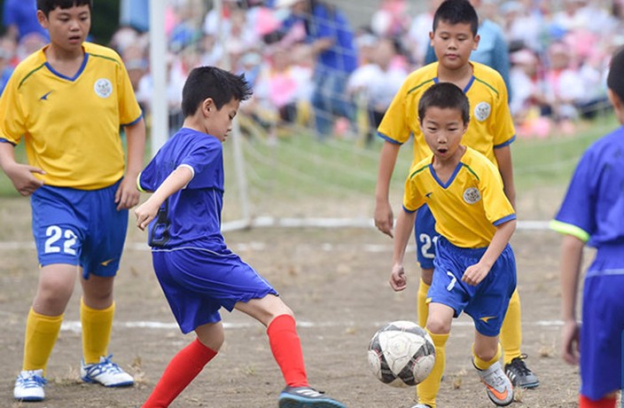 Trung Quốc khởi động kế hoạch “xưng hùng” bóng đá