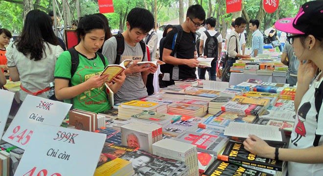 Sách Việt:  Giấc mơ vượt biển lớn