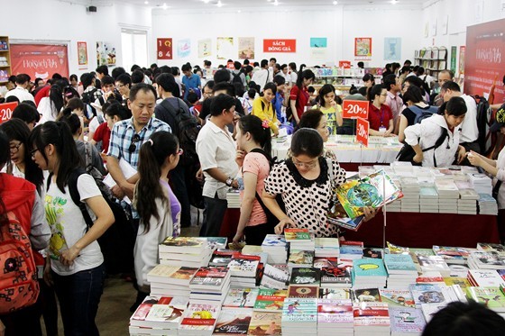 31 NXB quốc tế tham gia Hội chợ Sách quốc tế Việt Nam 2017