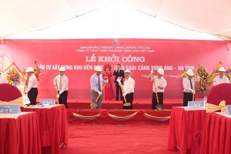 Khởi công đầu tư xây dựng khu bến số 5 và 6 cảng Vũng Áng, Hà Tĩnh vào sáng nay 27/9.