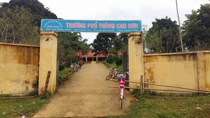 Học sinh trường Phổ thông Cao Sơn ở xã Lũng Cao, huyện Bá Thước, tỉnh Thanh hóa chưa từng được nghe tiếng cô giáo giảng bài.

