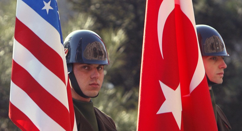 Căng thẳng Mỹ - Thổ Nhĩ Kỳ:  Đôi bên cùng thiệt!