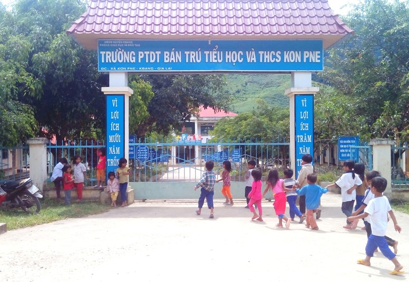 Ngôi trường Kon Pne