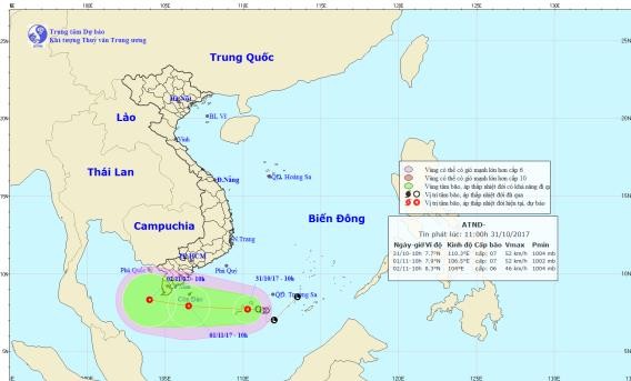  Đường đi và vị trí cơn bão cập nhật trong bản tin lúc 11 giờ ngày 31/10 của Trung tâm Dự báo khí tượng thủy văn Trung ương.