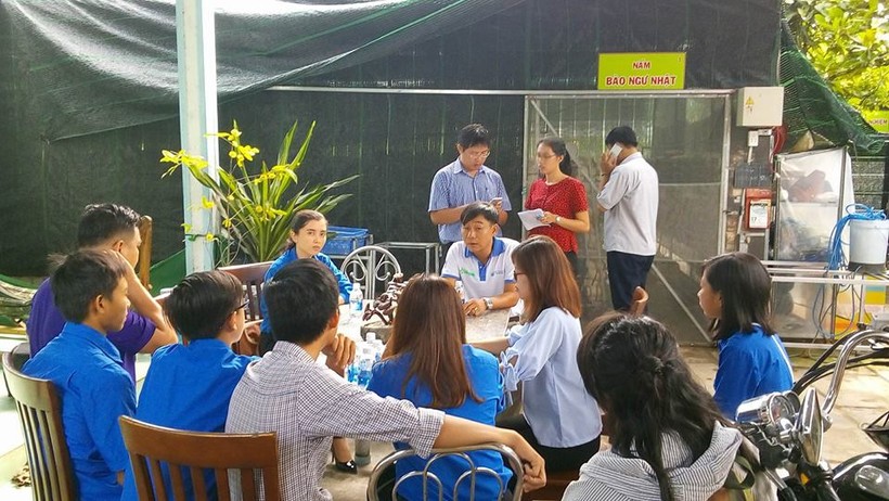 Chương trình “Trí thức, khoa học trẻ tình nguyện Thành phố Hồ Chí Minh” tham gia xây dựng nông thôn mới - Tập huấn kỹ thuật trồng nấm tại xã Long Thới – huyện Nhà Bè