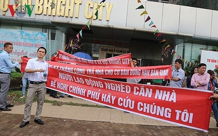 Bùng phát tranh chấp chung cư tại Hà Nội