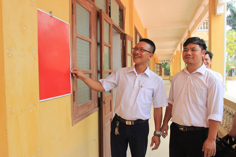 Kiểm tra cơ sở vật chất cho kỳ thi THPT quốc gia tại Trường THPT Quảng Xương 1, Thanh Hóa.

