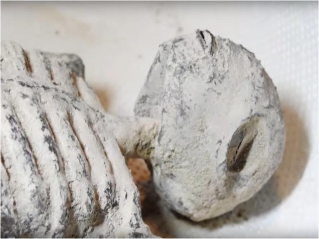 Phát hiện xác ướp “người ngoài hành tinh” 3 ngón tay ở Peru