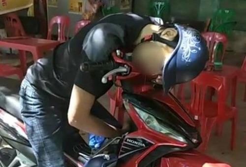  Công an thông tin danh tính nam thanh niên gục chết trên xe máy ở Lạng Sơn