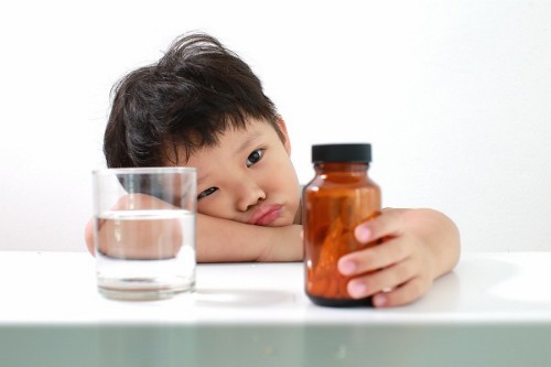 4 tác hại khi lạm dụng kháng sinh chữa ho cho trẻ