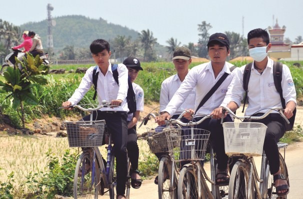 HS huyện đảo Lý Sơn được thụ hưởng môi trường học tập ngày càng tốt hơn