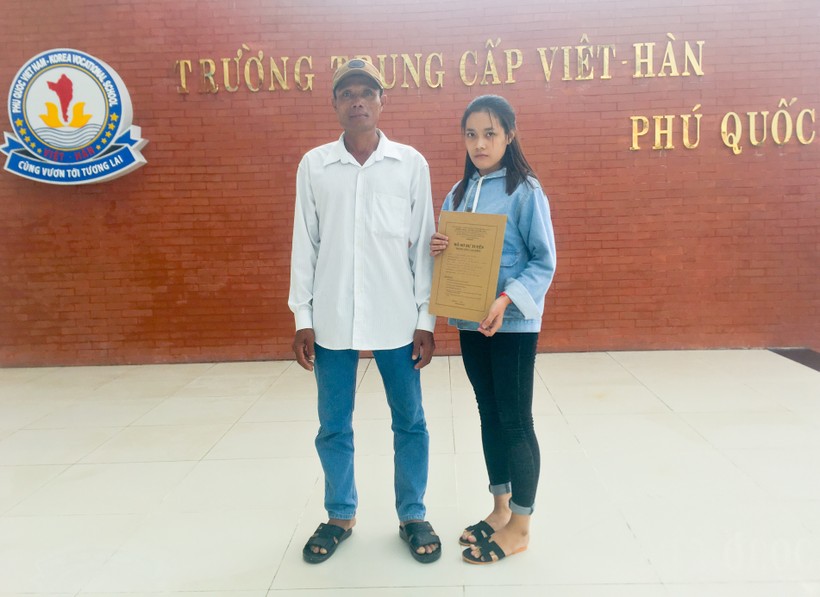  Học sinh nhập học tại trường Trung cấp Việt Hàn