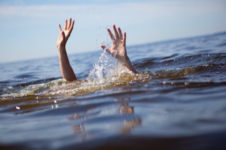 Quảng Ngãi: Đi tắm sông, 4 học sinh đuối nước thương tâm