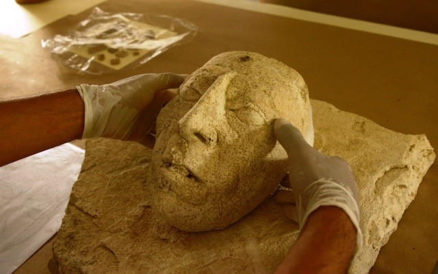 Phát hiện mặt nạ cổ của “phi hành gia xứ Palenque”
