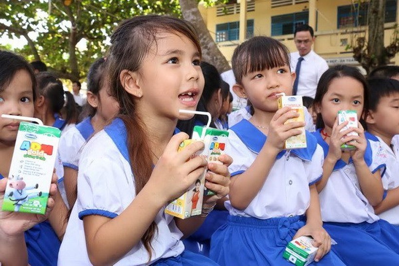 9 chỉ tiêu của chương trình sữa học đường 