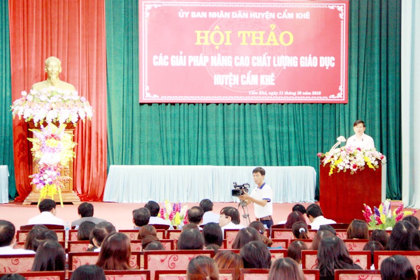 Hội thảo do UBND huyện Cẩm Khê (Phú Thọ) tổ chức