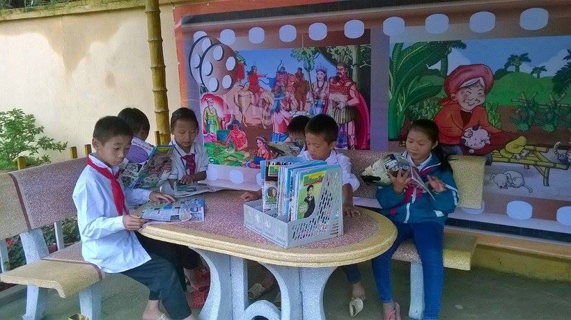 Học sinh Trường PT Dân tộc Bán trú Tiểu học Quản Bạ (Hà Giang) trong giờ ngoại khóa