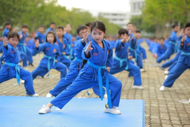 7.000 học sinh xác lập kỷ lục màn đồng diễn võ thuật lớn nhất Việt Nam