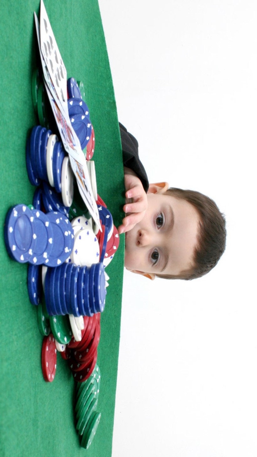 Giật mình nguyên nhân khiến số trẻ em chơi cờ bạc tăng mạnh
