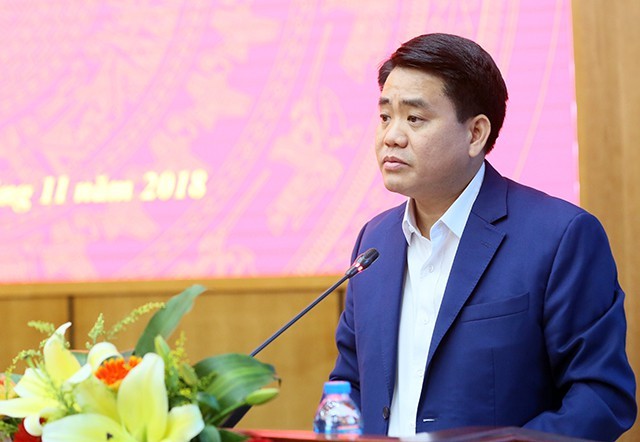 Chủ tịch Hà Nội: Sẽ đánh chuyển hoa sữa ở tuyến phố “nặng mùi“